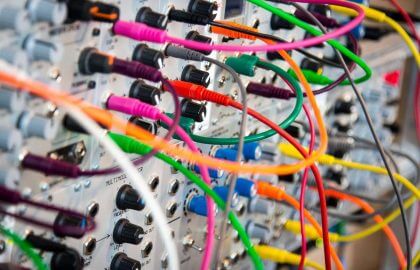 QI Wireless Charging – Simple Wireless Phone Charging